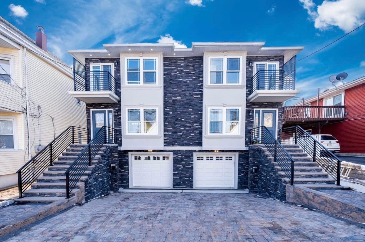 Aleks Construction Home